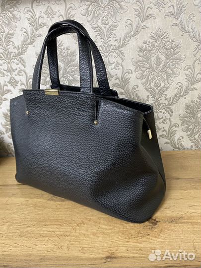 Продам кожаную сумку