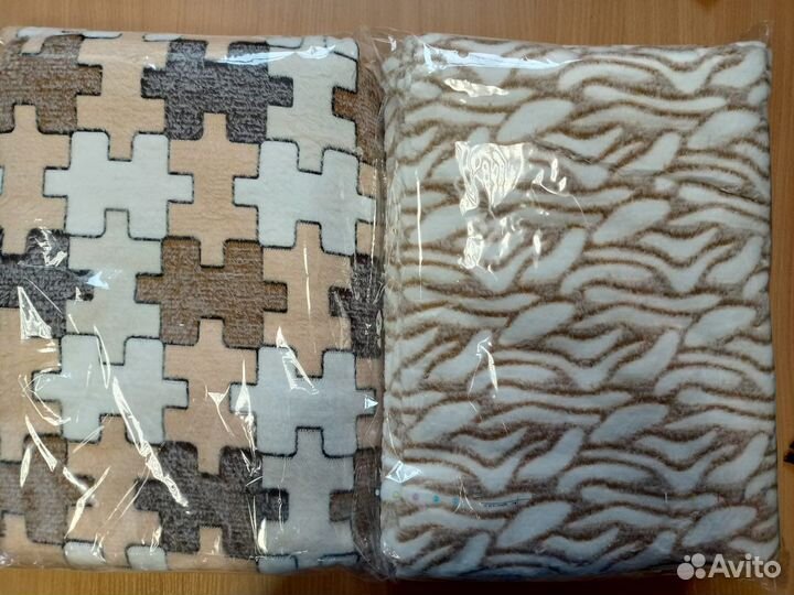 Плед новый 180 на 200 см, Много цветов