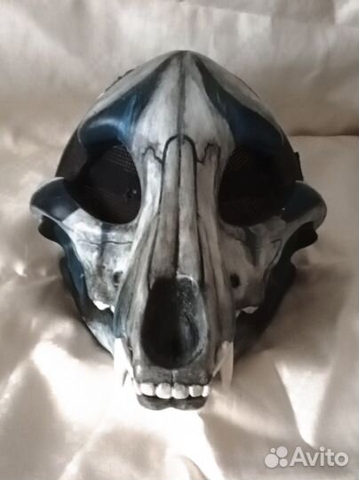 Фурсьют скалл дог маска