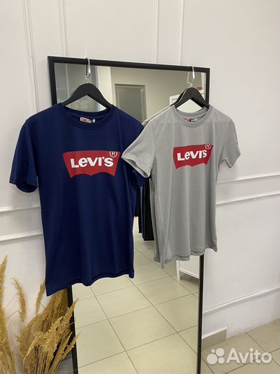 Футболка Levis