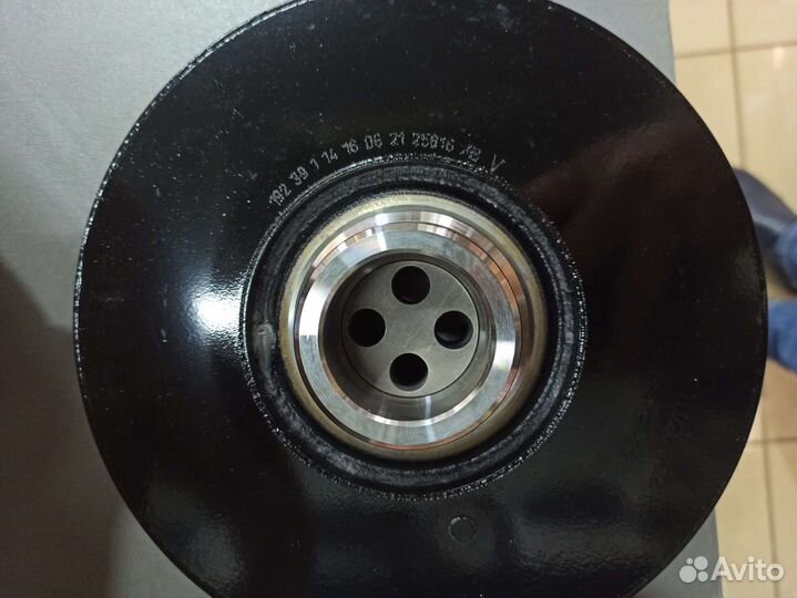 Шкив коленвала BMW X5 F15