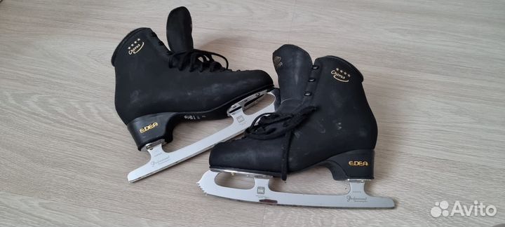 Фигурные коньки Edea Chorus 265