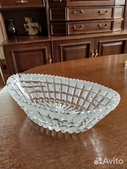 Хрустальная салатница