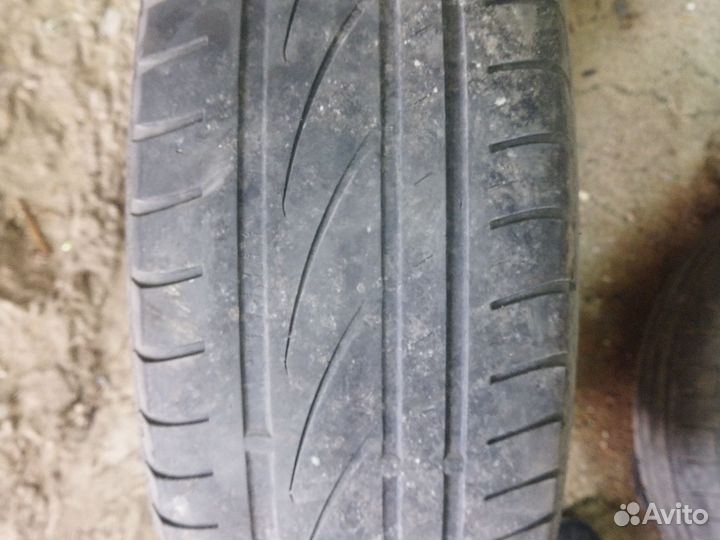 Goodyear EfficientGrip 195/55 R15 85V