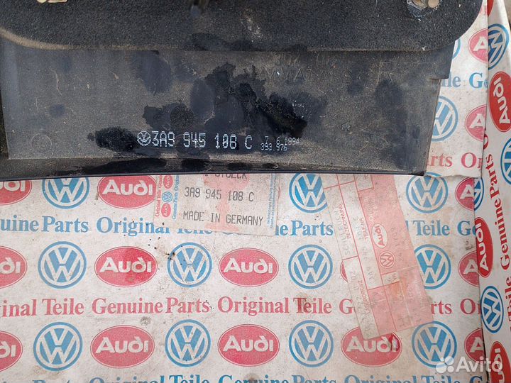 Задний правый фонарь volkswagen Passat b4