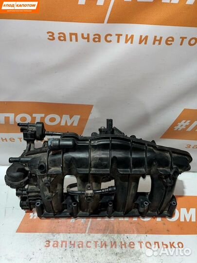 Впускной коллектор Audi A4 B8/8K 2011 06133185