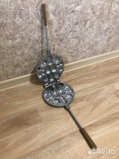 Вафельница орешница СССР