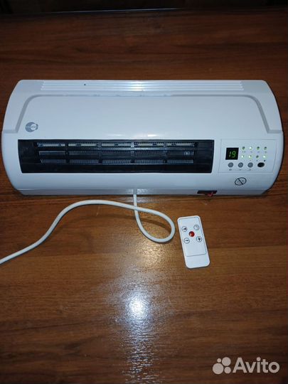 Обогреватель настенный