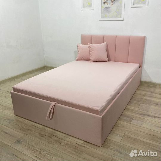 Кровать подростковая из натурального дерева