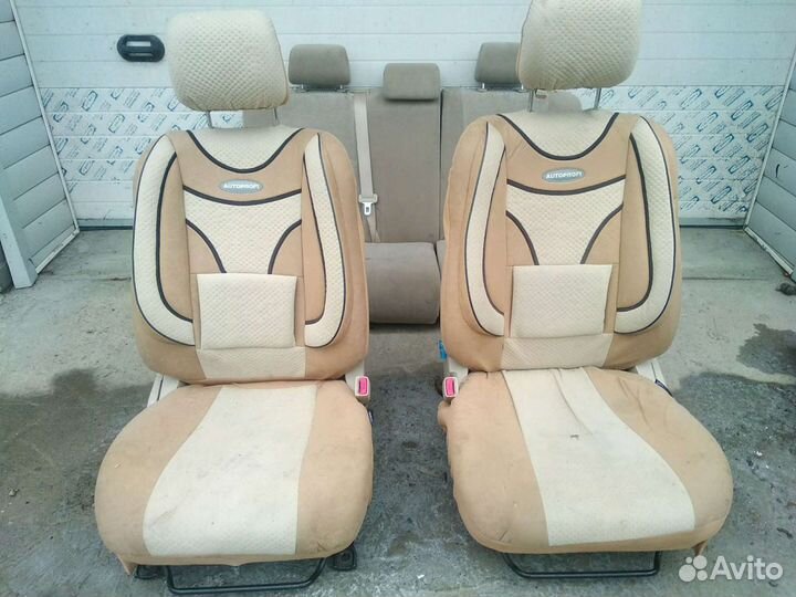 Сиденье Тойота Королла E 120