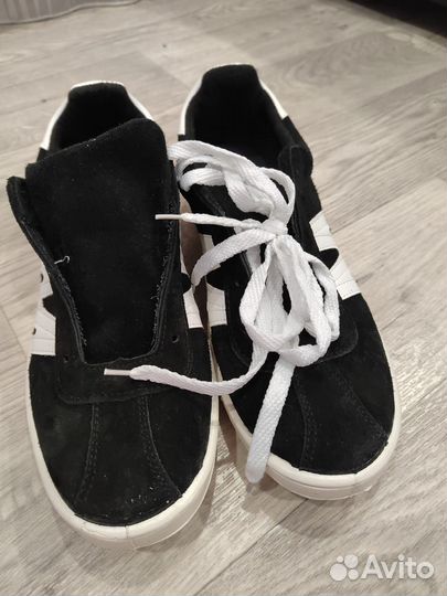 Кросовки 46 раз.,спецодежду 62/64 раз, новое