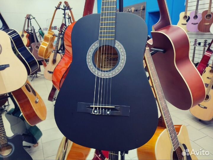 Новая классическая гитара