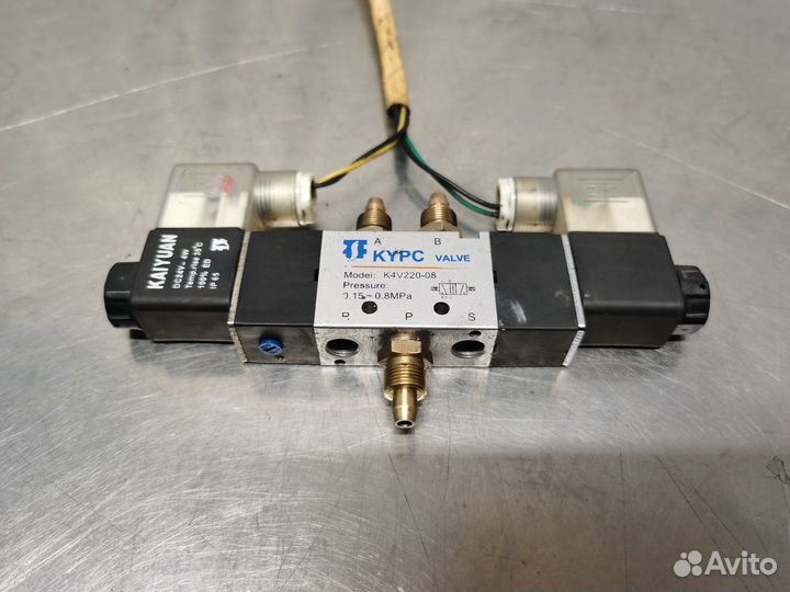 Клапан открывания двери электромагнитный higer