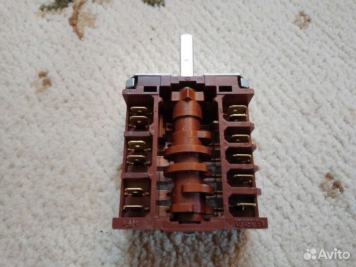 Переключатель на конфорки для электроплиты