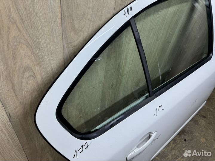 Дверь задняя правая Skoda Octavia