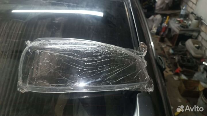 Стекла фар лада калина пластик