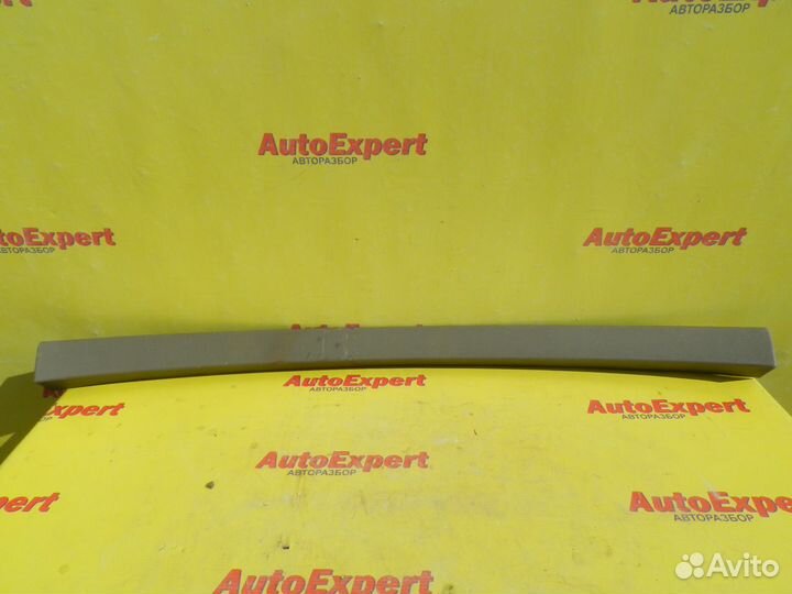 Накладка двери багажника Audi Q7 4L