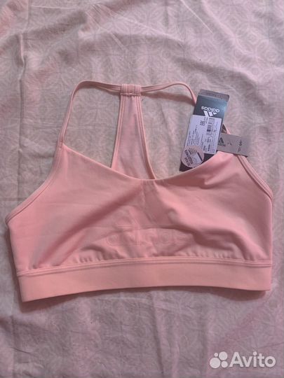 Новый топ adidas