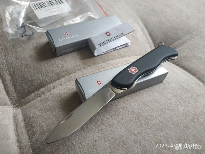 Складной нож victorinox Sentinel