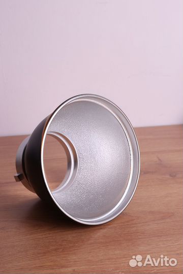 Деталь плафон импульсный свет, прожектор