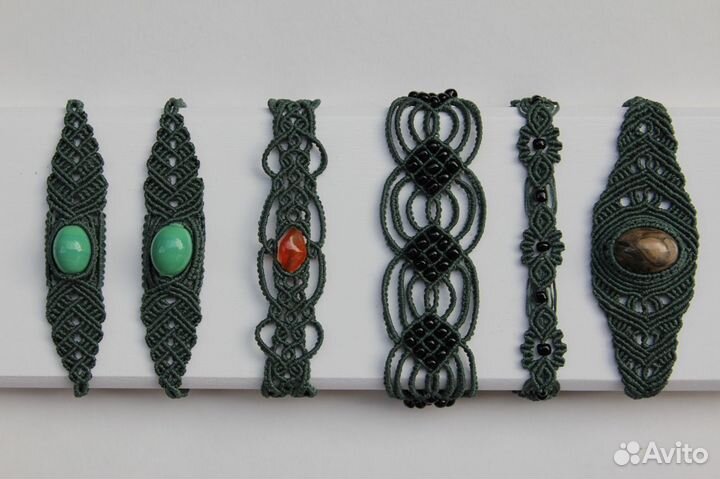 Плетёные браслеты (макраме)