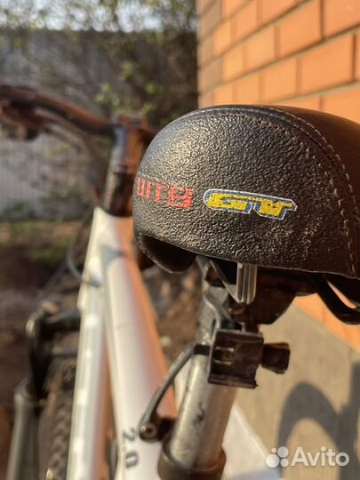 Велосипед MTB GT Avalanche