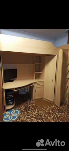 Письменный стол с кроватью