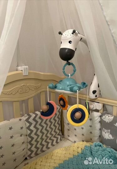 Мобиль на кроватку с проектором