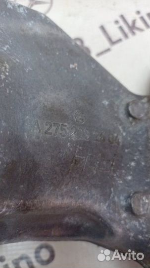 Кронштейн двигателя правый Mercedes M275