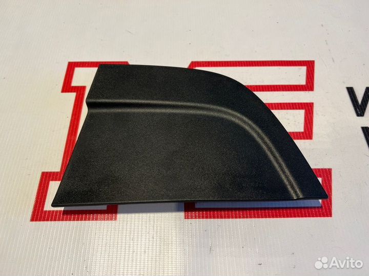 Накладка на дверь задняя правая Kia Rio 4 FB G4FG