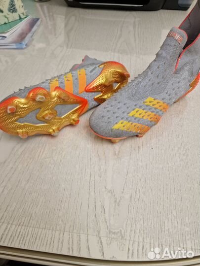 Бутсы adidas predator