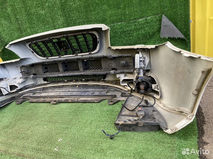 Бампер передний Volvo V70 BW Бампер в сборе