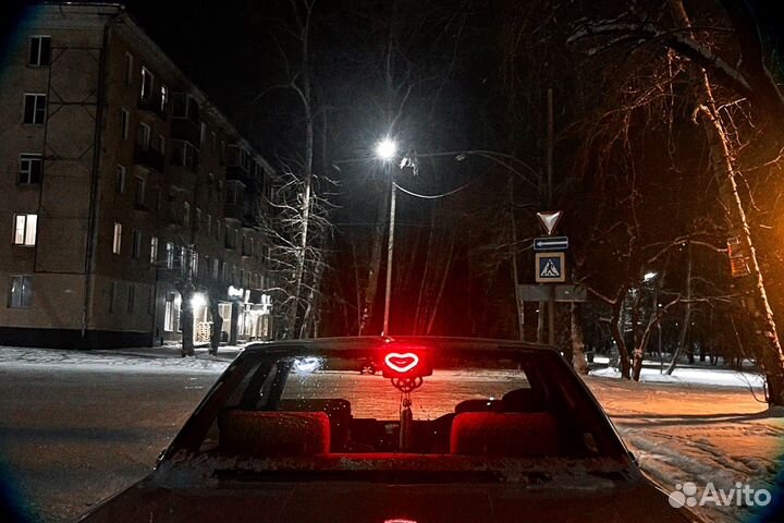 Неоновая вывеска для машины