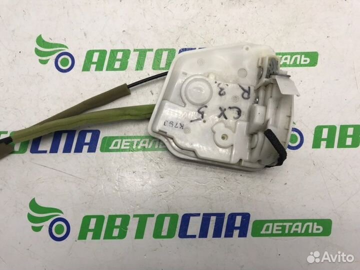 Замок двери задний правый Mazda Cx-5 KE / KF PE