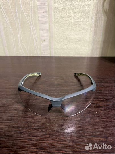 Фотохромные солнцезащитные спортивные очки