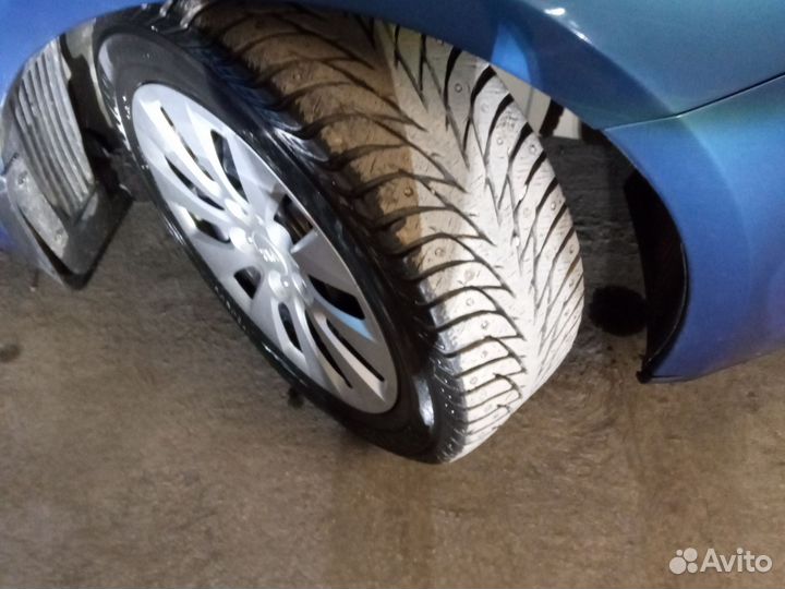 Yokohama Ice Guard IG20 205/55 R16 94H