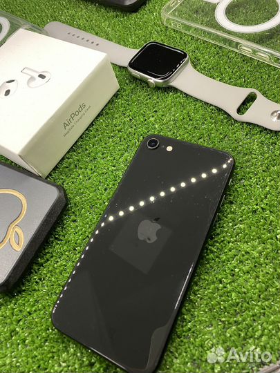 iPhone SE (2020), 64 ГБ