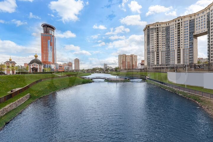 2-к. квартира, 85,7 м², 13/20 эт.