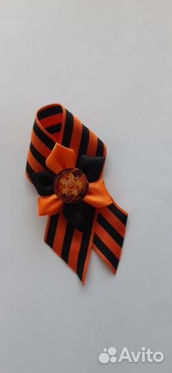 Броши на 9 мая