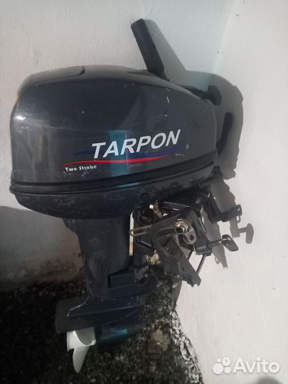 Продам лодку с мотором