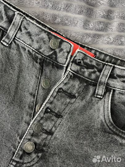 Джинсы