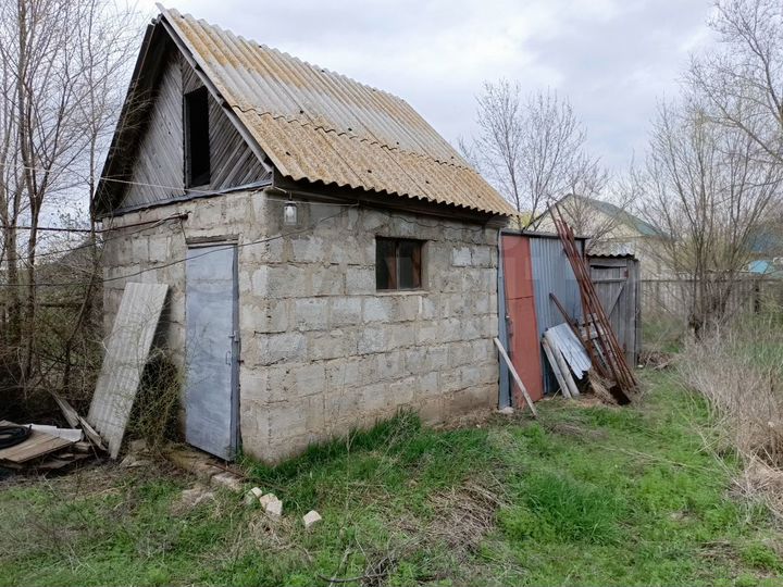 Дом 36,4 м² на участке 9,3 сот.