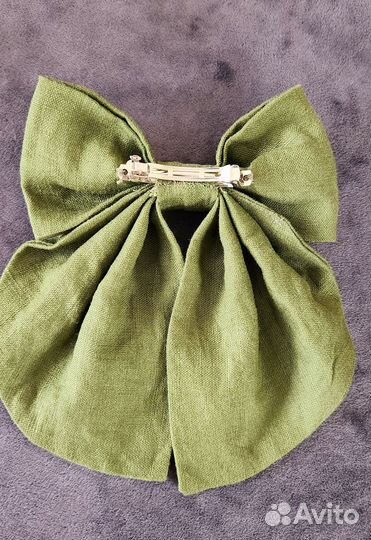 Вещи для девочки. Бантики ручной работы с вышивкой