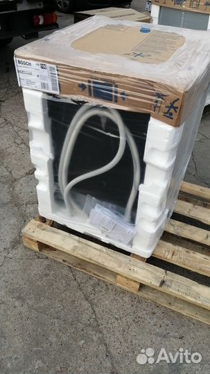 Встраиваемая посудомоечная машина Bosch SMV6ZDX49E