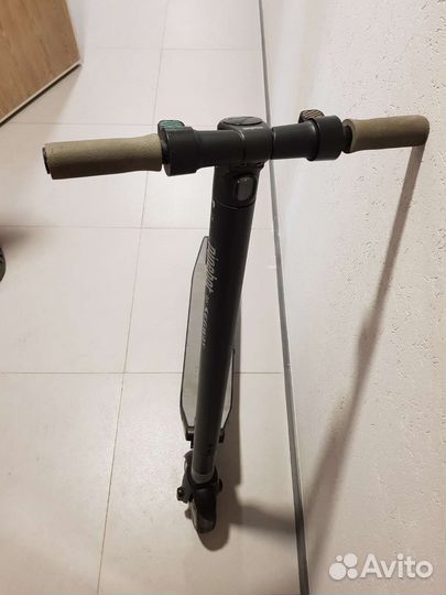 Электросамокат ninebot es1