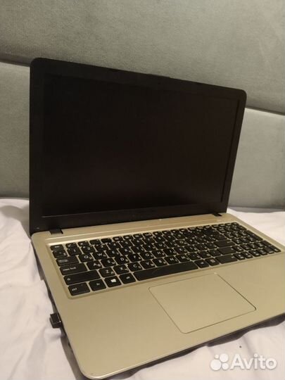 Ноутбук asus