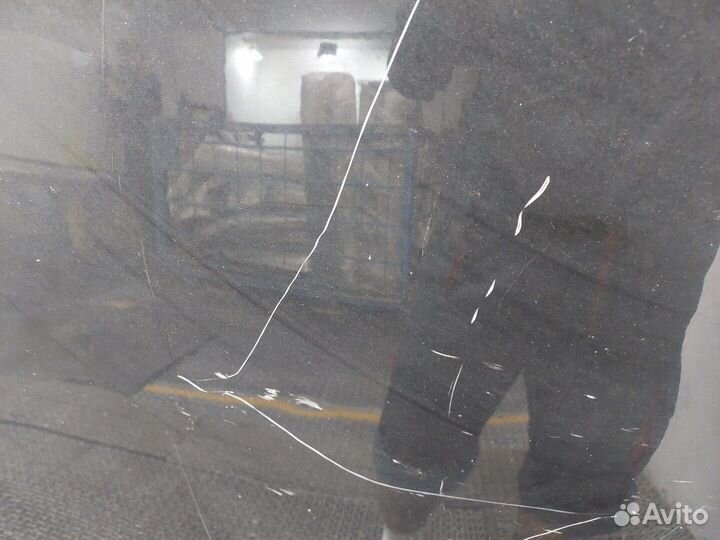 Капот Nissan Juke, 2011