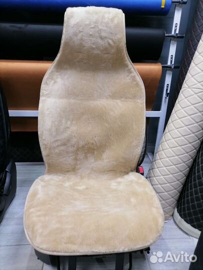 Накидки универсальные меховые