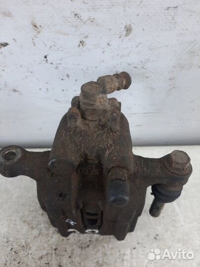 Суппорт тормозной задний правый Honda Cr-V