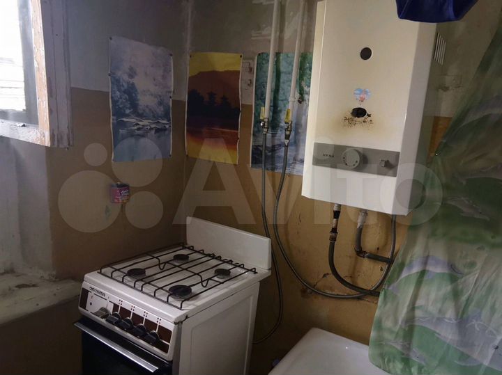 Комната 14,2 м² в 3-к., 4/5 эт.